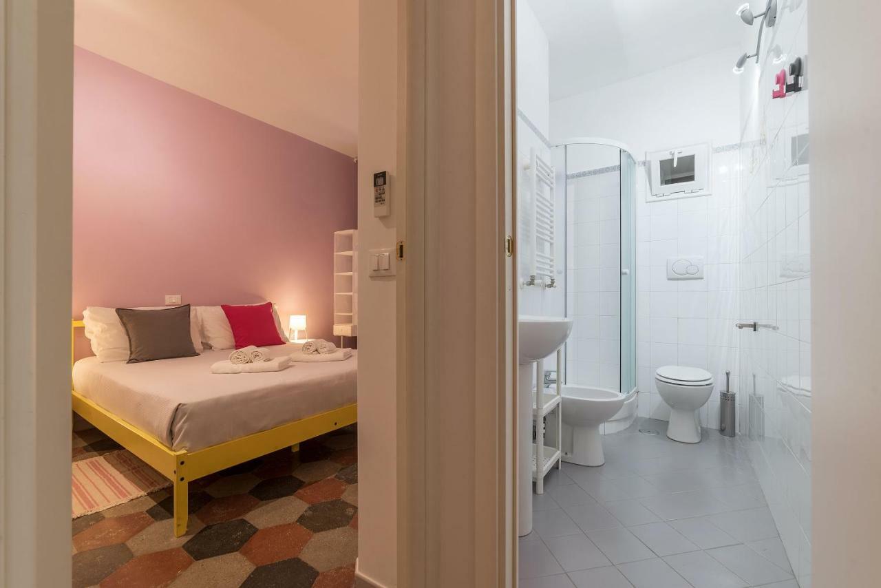 Colosseum Lovely Apartment Рим Екстер'єр фото