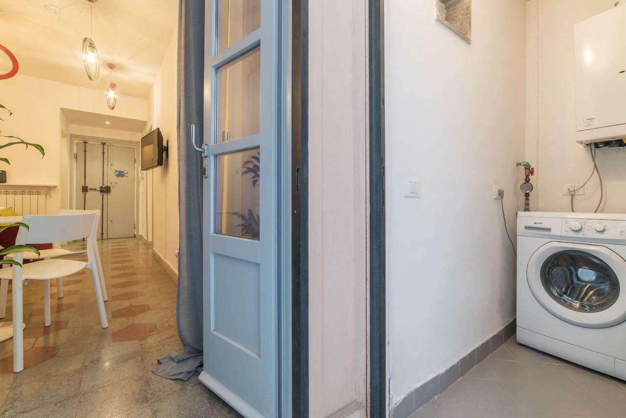 Colosseum Lovely Apartment Рим Екстер'єр фото