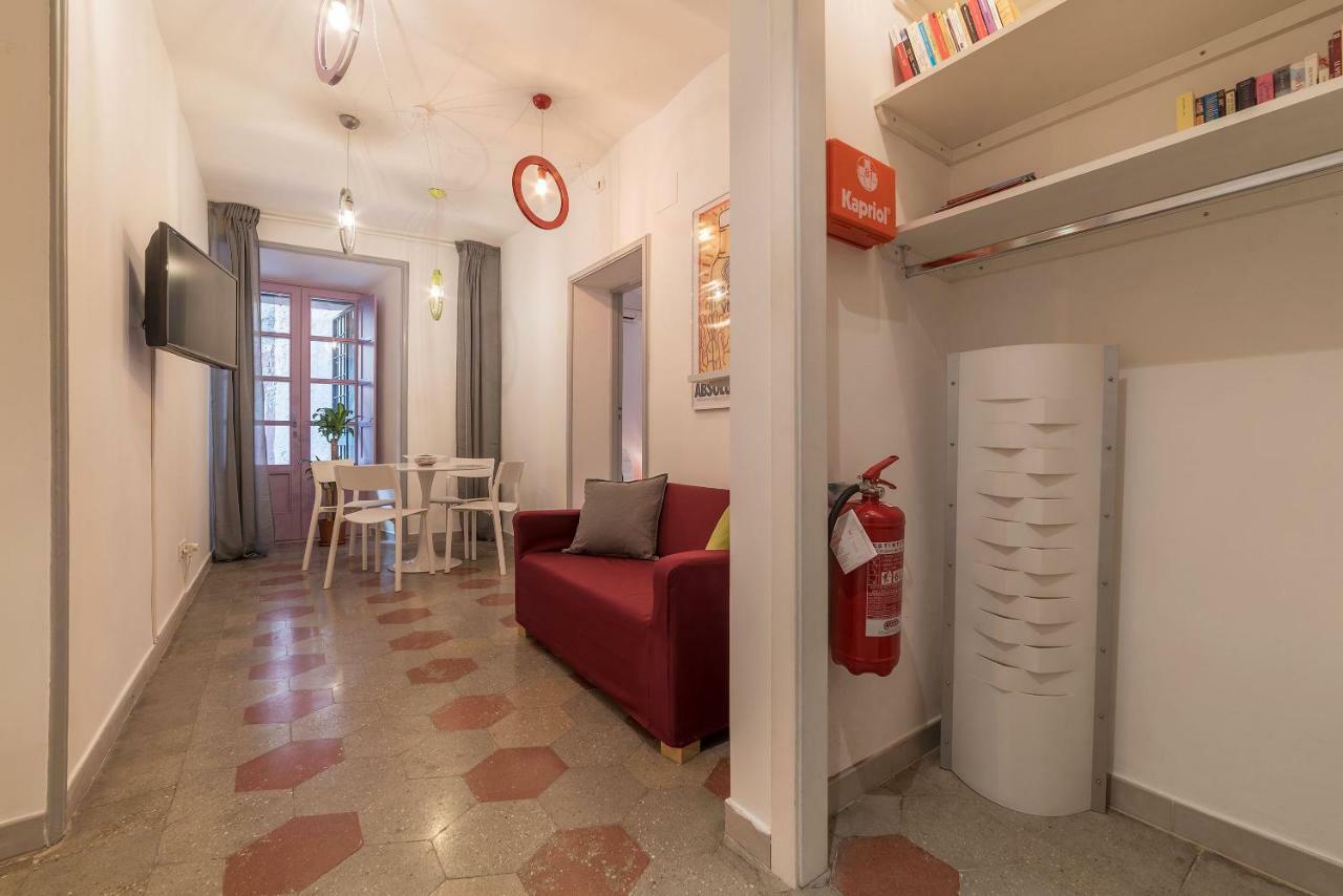 Colosseum Lovely Apartment Рим Екстер'єр фото